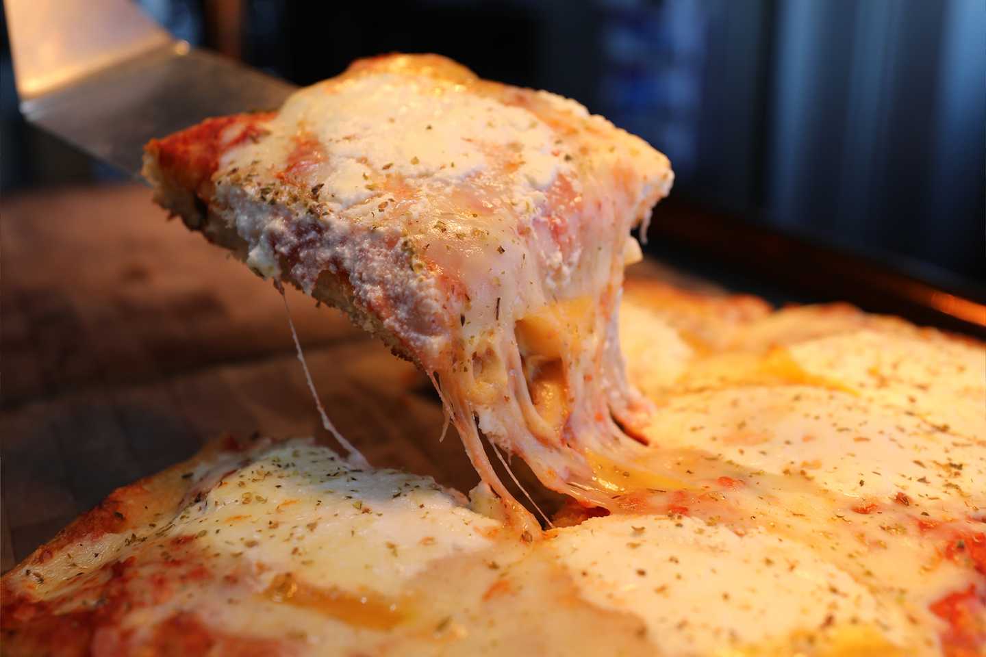 Marketplace Pizzeria Pizza.